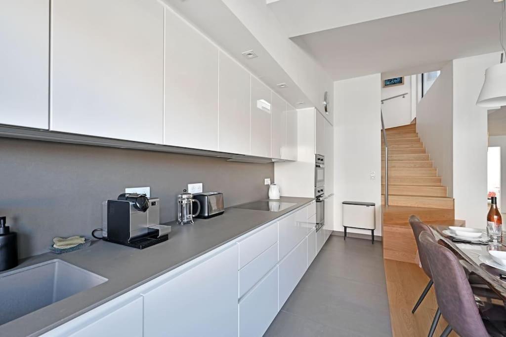 Le Loft Des Papes - 2 Terrasses - Vue Panoramique Sur La Ville - Ac Clim Авиньон Экстерьер фото